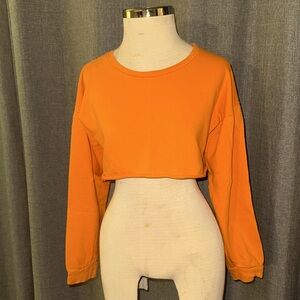 Pretty Little Thing cropped sweatshirt